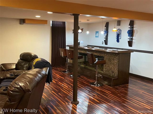 15838 Harden Circle, Southfield, MI 48075
