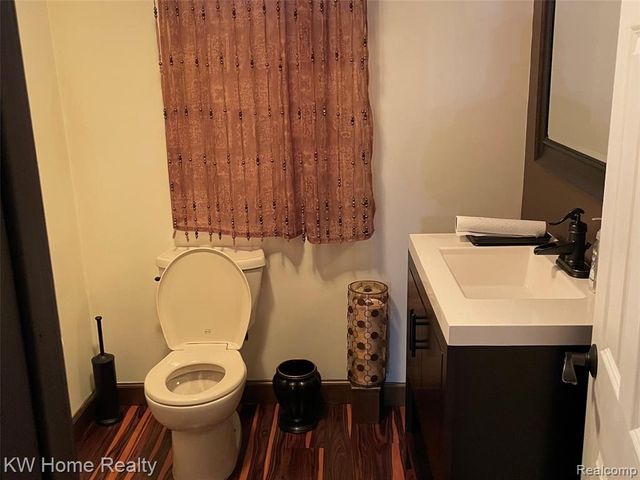 15838 Harden Circle, Southfield, MI 48075