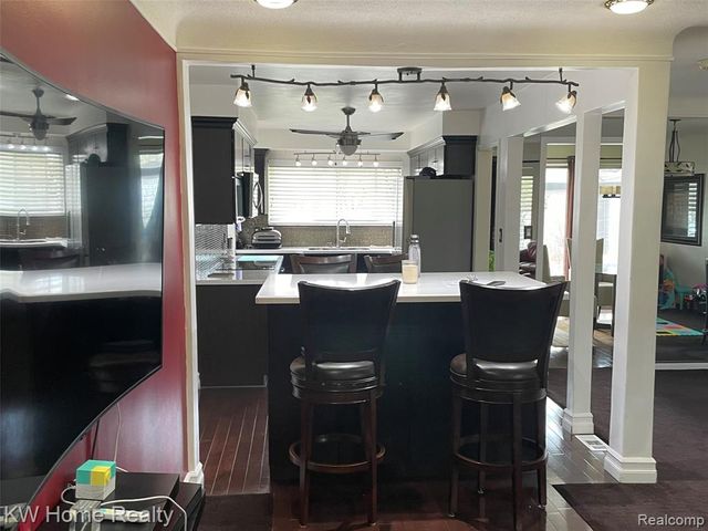 15838 Harden Circle, Southfield, MI 48075