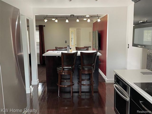15838 Harden Circle, Southfield, MI 48075