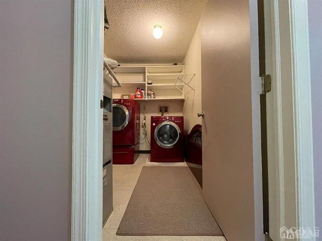 306 Hampshire Court, Piscataway, NJ 08854