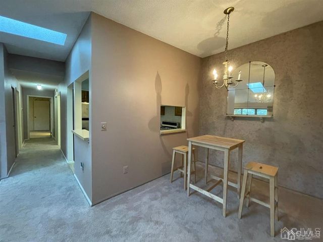 306 Hampshire Court, Piscataway, NJ 08854