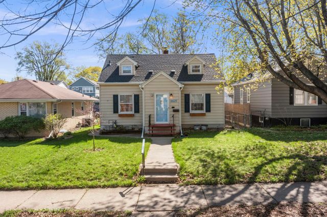 4429 32nd Avenue S, Minneapolis, MN 55406