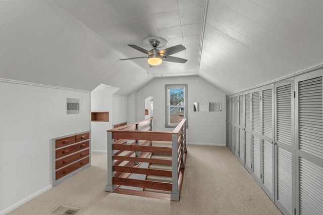 4429 32nd Avenue S, Minneapolis, MN 55406