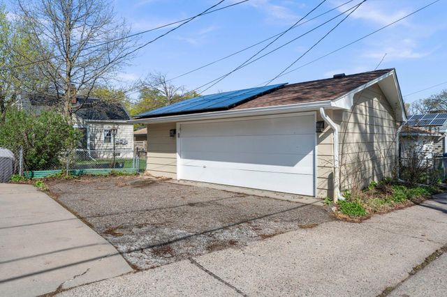 4429 32nd Avenue S, Minneapolis, MN 55406