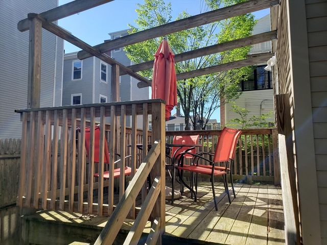 6 Speridakis Ter 6, Cambridge, MA 02139