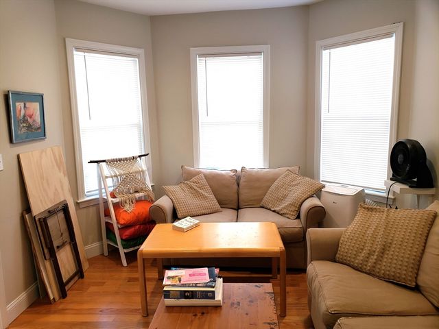 6 Speridakis Ter 6, Cambridge, MA 02139