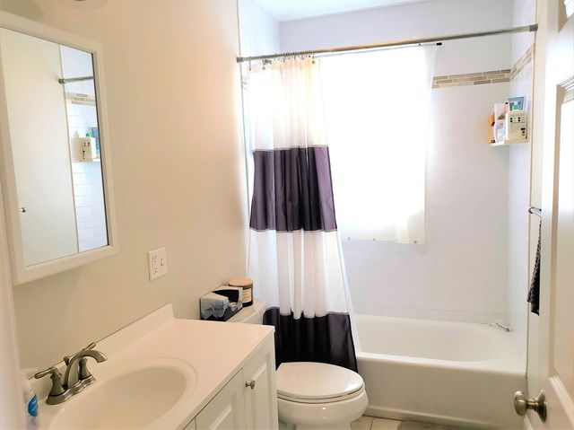 6 Speridakis Ter 6, Cambridge, MA 02139