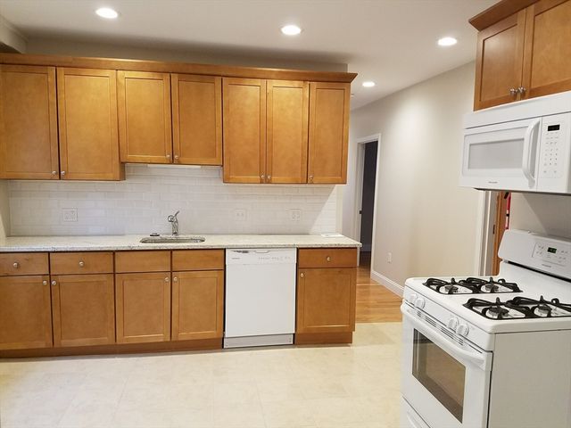6 Speridakis Ter 6, Cambridge, MA 02139