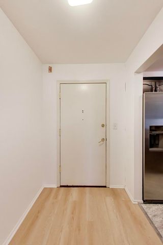 907 Curtiss Street 404, Downers Grove, IL 60515