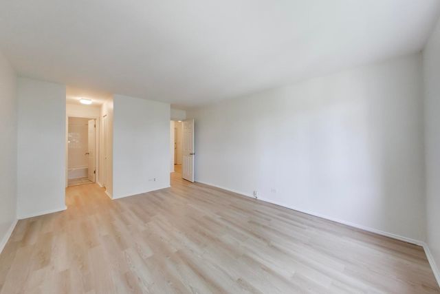 907 Curtiss Street 404, Downers Grove, IL 60515