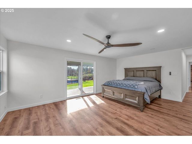 19448 Sw SCHOLLS FERRY Rd, Beaverton, OR 97007