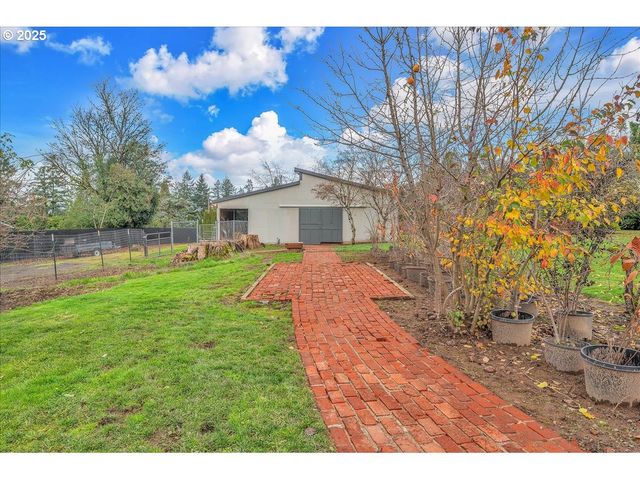 19448 Sw SCHOLLS FERRY Rd, Beaverton, OR 97007