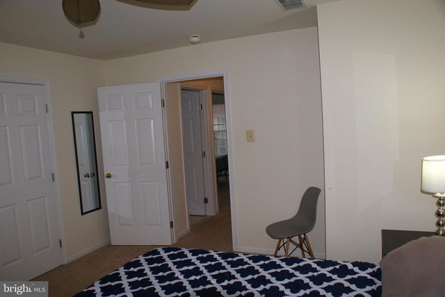 111 ABELIA DR, Newark, DE 19702