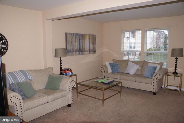 111 ABELIA DR, Newark, DE 19702