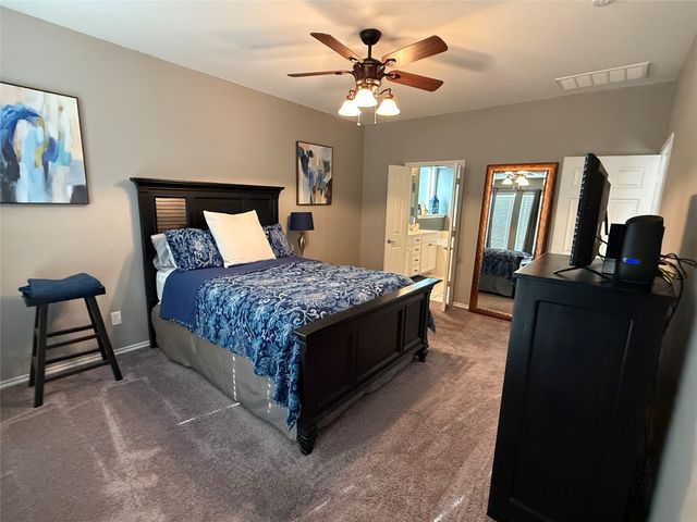 9524 Navarro Street, Fort Worth, TX 76036