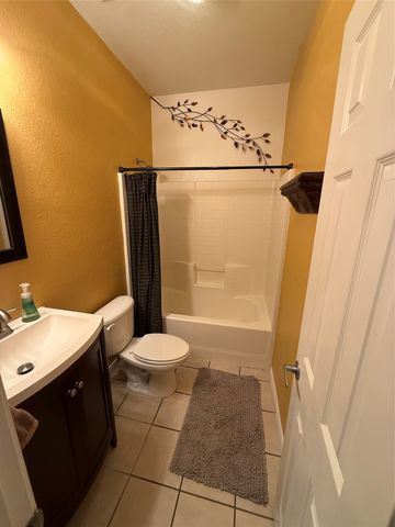 9524 Navarro Street, Fort Worth, TX 76036
