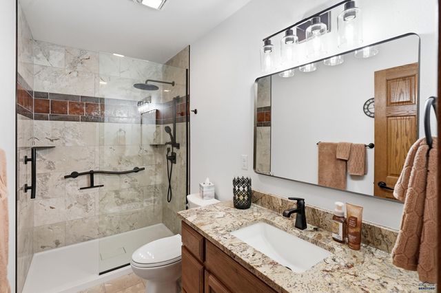 3900 PARK DR, Rapid City, SD 57702