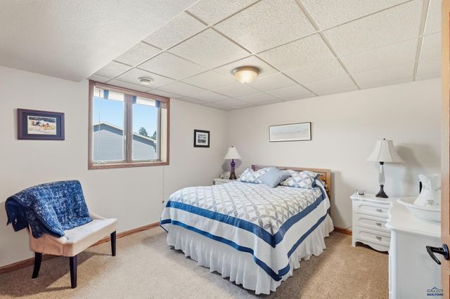 3900 PARK DR, Rapid City, SD 57702