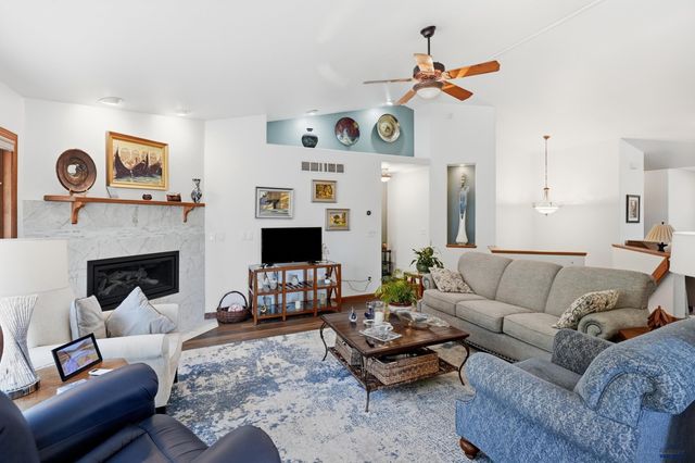 3900 PARK DR, Rapid City, SD 57702
