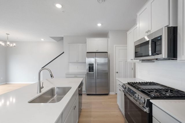 10310 Birchwood Circle, Victoria, MN 55318