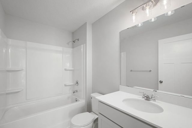 10310 Birchwood Circle, Victoria, MN 55318