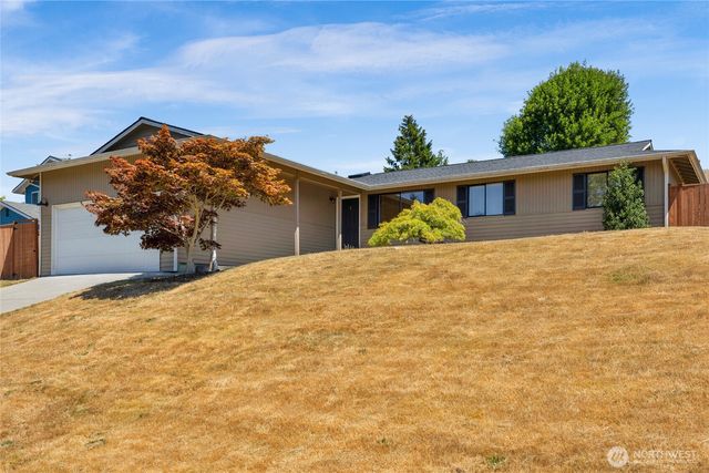 8851 48th Place W, Mukilteo, WA 98275