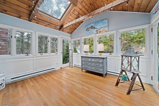 66 Simmons Dr, Duxbury, MA 02332