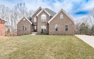3104 Blasting Rock Dr, La Grange, KY 40031