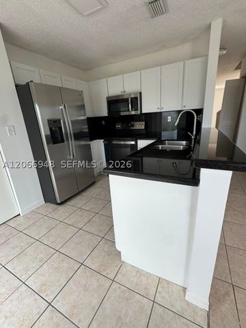 17773 SW 140th Ct, Miami, FL 33177