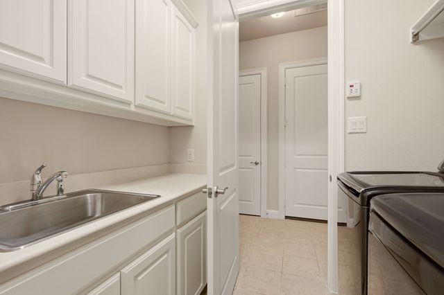 4721 Harlow Bend Drive, Irving, TX 75038