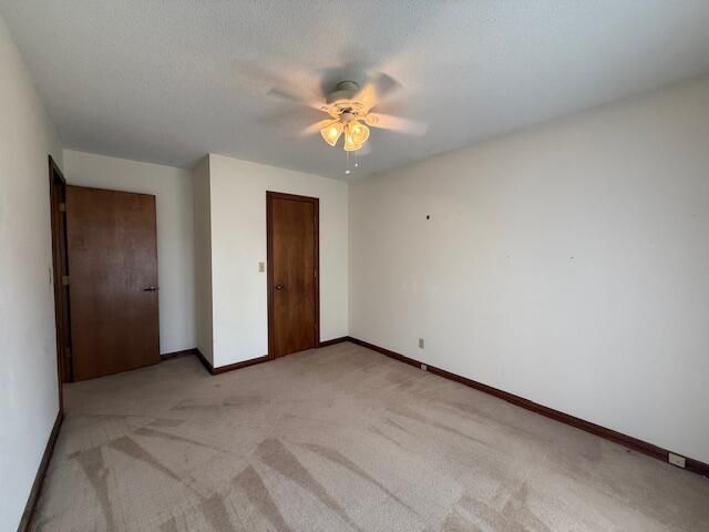 4006 S Kentwood Avenue, Springfield, MO 65804