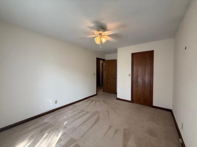 4006 S Kentwood Avenue, Springfield, MO 65804