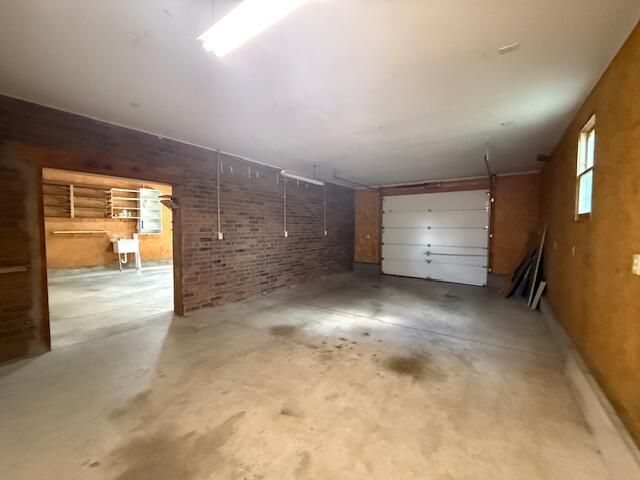 4006 S Kentwood Avenue, Springfield, MO 65804