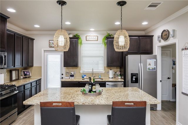 7224 Vanessa Dr, Corpus Christi, TX 78414