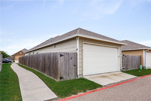 7224 Vanessa Dr, Corpus Christi, TX 78414