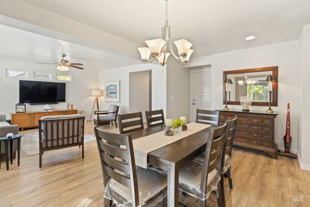 16406 N Greens Ct, Nampa, ID 83687