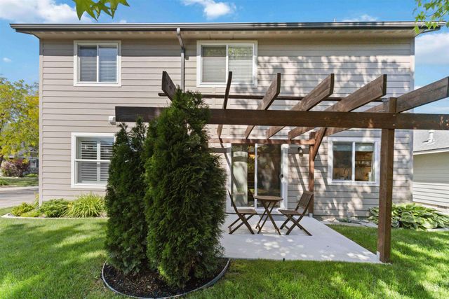 16406 N Greens Ct, Nampa, ID 83687