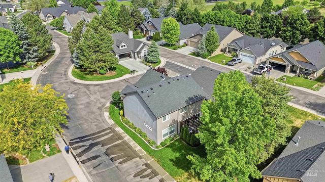 16406 N Greens Ct, Nampa, ID 83687