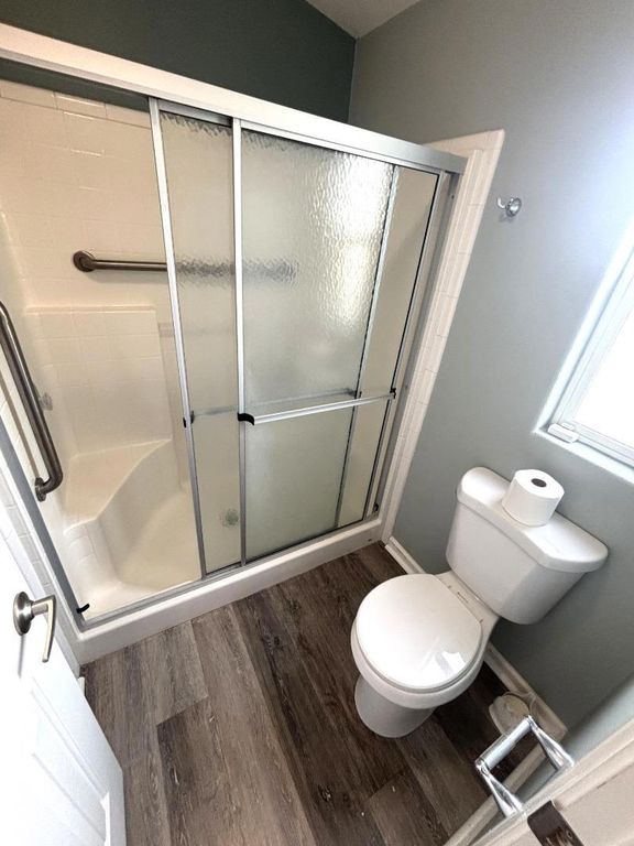 Image 13 of property listing at 290 Sunny Hills Drive, Rancho Cordova, CA 95670