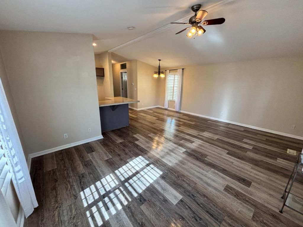 Image 22 of property listing at 290 Sunny Hills Drive, Rancho Cordova, CA 95670