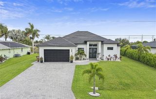 2425 SW 2nd TER, Cape Coral, FL 33991