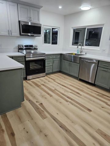 8975 Lawrence Welk Drive 326, Escondido, CA 92026