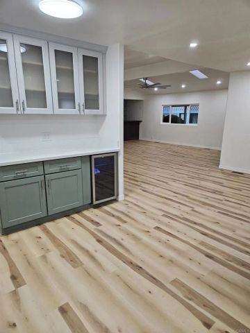 8975 Lawrence Welk Drive 326, Escondido, CA 92026