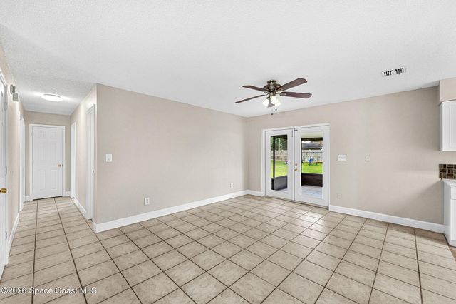 986 Jettie Street NE, Palm Bay, FL 32907