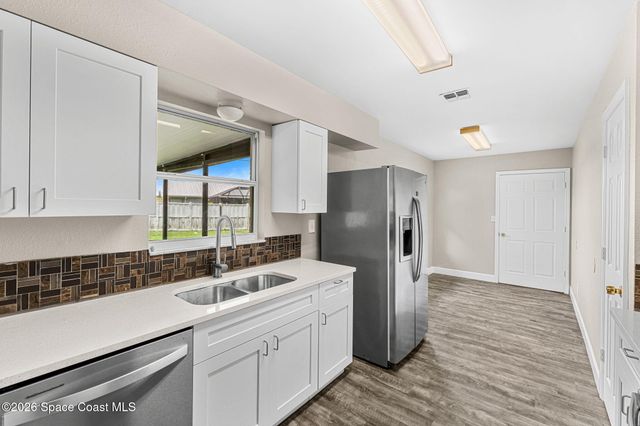 986 Jettie Street NE, Palm Bay, FL 32907