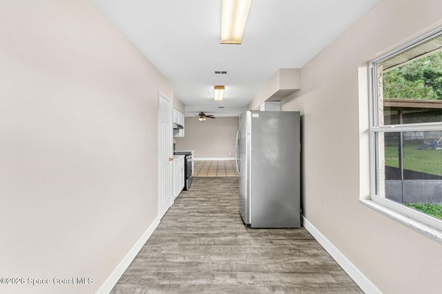 986 Jettie Street NE, Palm Bay, FL 32907