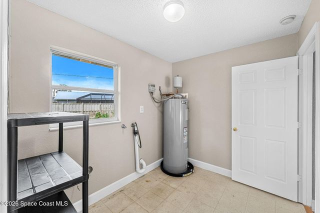 986 Jettie Street NE, Palm Bay, FL 32907
