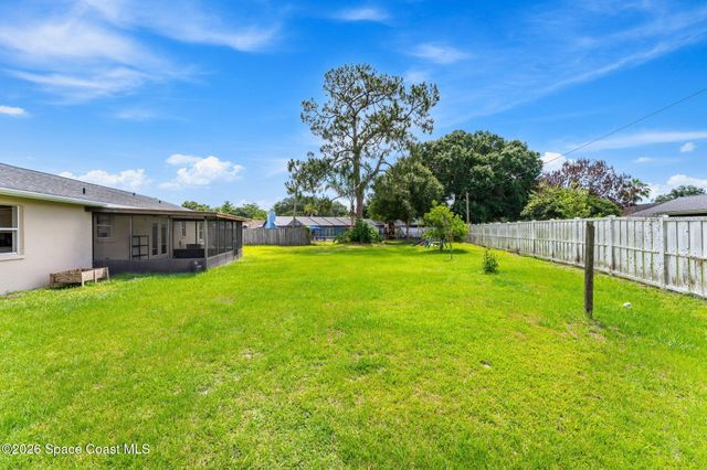 986 Jettie Street NE, Palm Bay, FL 32907
