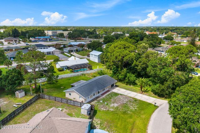 986 Jettie Street NE, Palm Bay, FL 32907